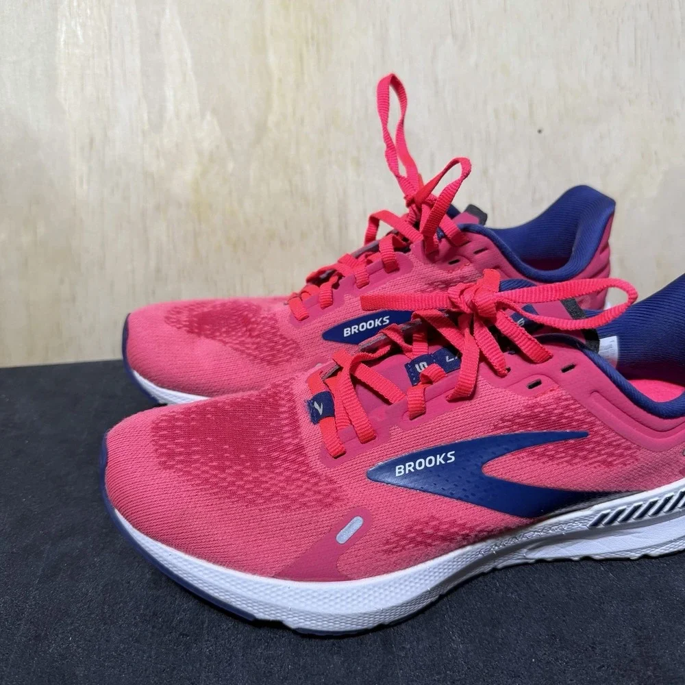 Brooks Launch GTS 9 Women's Size 8 Running Shoes Training Sneakers 1203741B604
